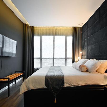 Estella Heights Saigon City View 2Br Apartment & Pool, โฮจิมินห์ซิตี้ ภายนอก รูปภาพ